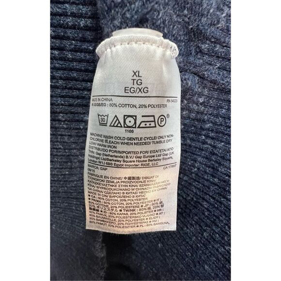 Men’s Gap Blue, Grey, And Red, V-Neck Warm Stretchy Striped Sweater - Picture 4 of 4